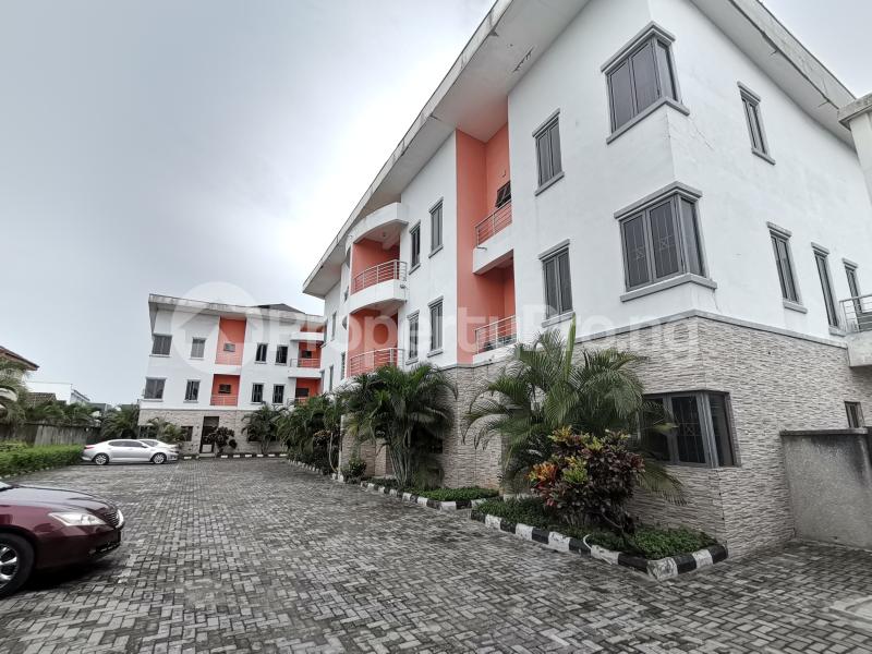 4 bedroom House for sale Mini Estate Victoria Island Lagos