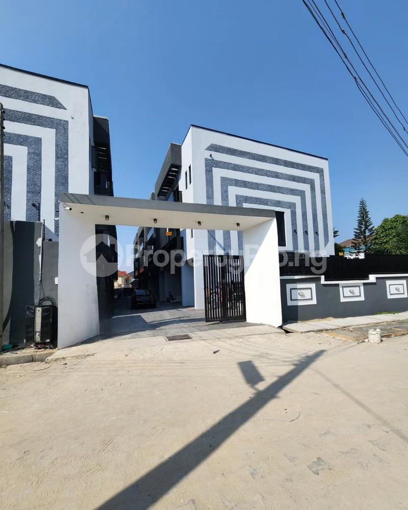 4 bedroom House for sale Ologolo Lekki Lagos