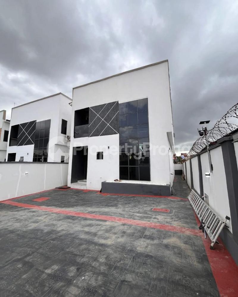 4 bedroom House for sale Ogba Ikeja Lagos