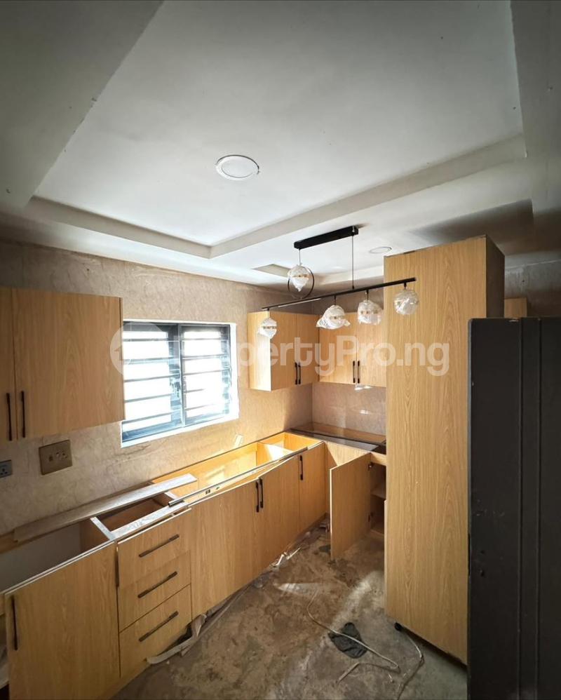 4 bedroom House for sale  Magodo Kosofe/Ikosi Lagos - 0