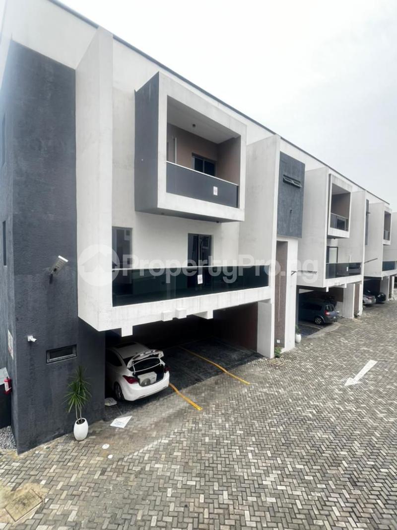 4 bedroom House for sale Ikate Lekki Lagos