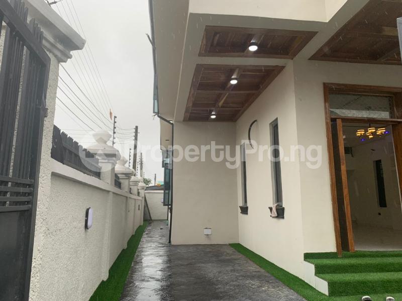 5 bedroom House for sale Lekki Conservation Axis chevron Lekki Lagos