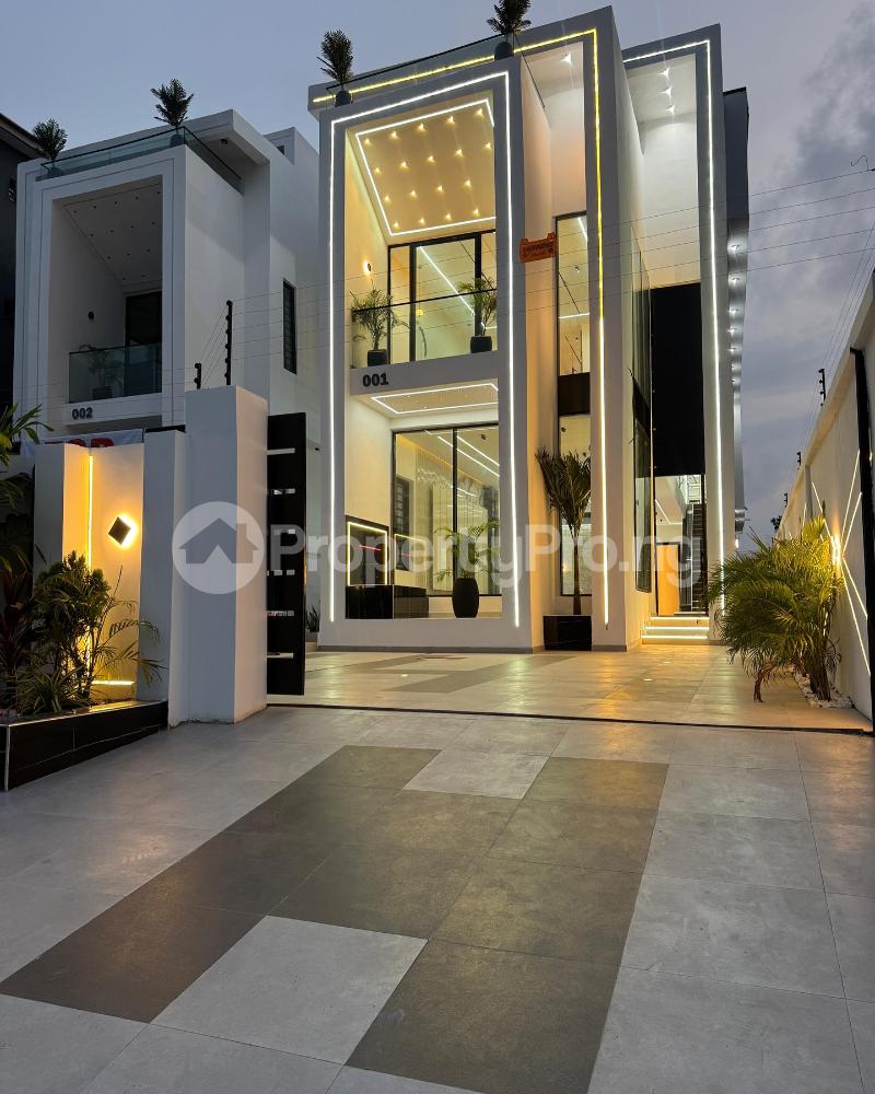 5 bedroom House for sale Chevron Toll Gate, Orchid Road chevron Lekki Lagos