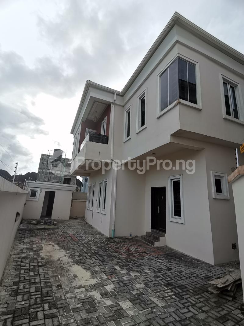5 bedroom House for sale Ologolo Lekki Lagos