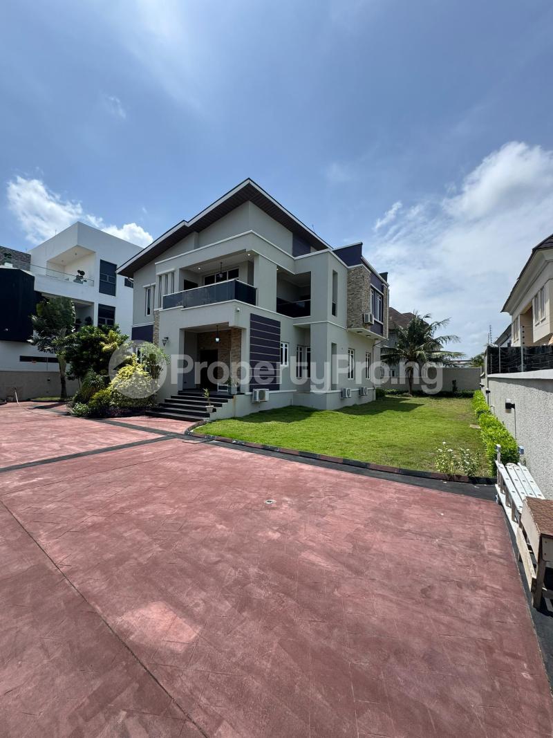 5 bedroom House for sale Osapa london Lekki Lagos