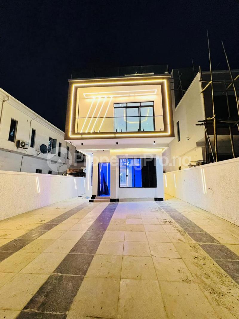 5 bedroom House for sale Ologolo Lekki Lagos