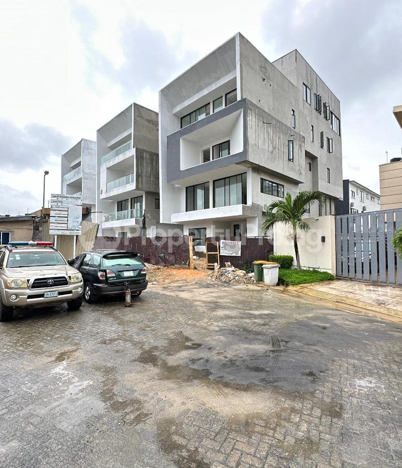 6 bedroom House for sale Banana Island Ikoyi Lagos