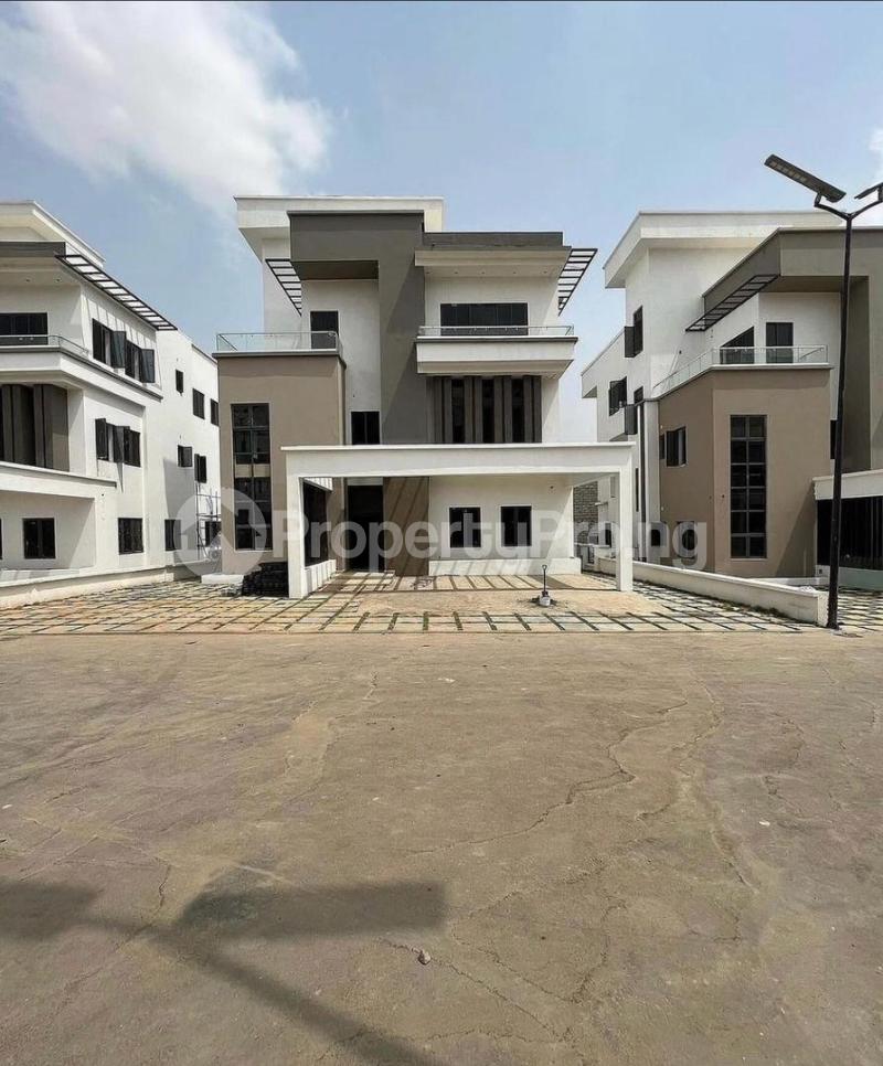 6 bedroom House for sale Mabushi Abuja