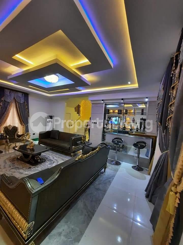 5 bedroom House for sale chevron Lekki Lagos