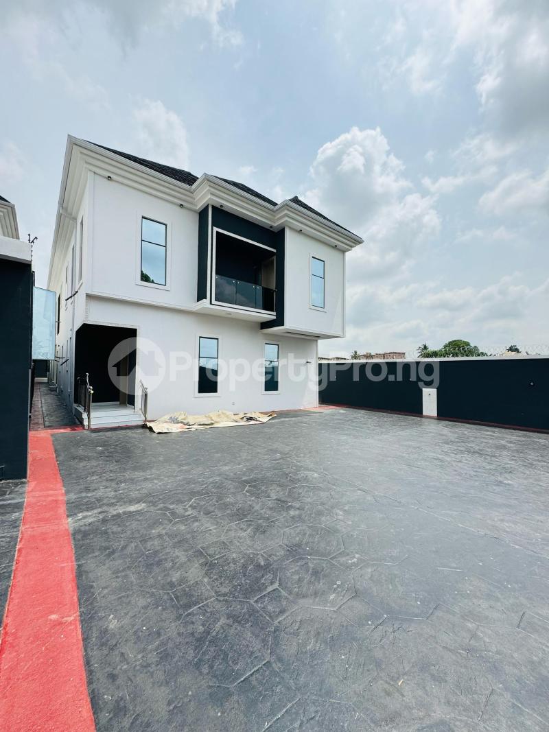 3 bedroom House for sale Omole phase 1 Ojodu Lagos