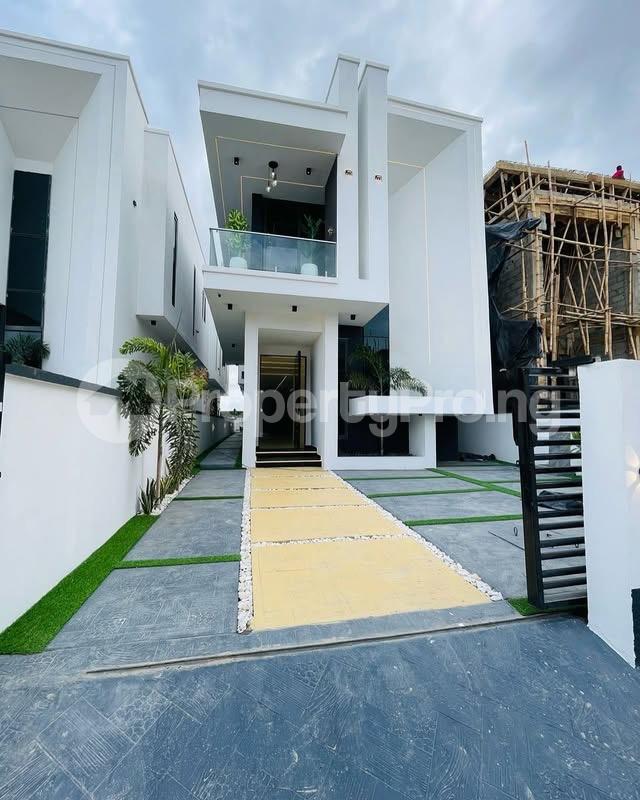 5 bedroom House for sale Ajah Lagos