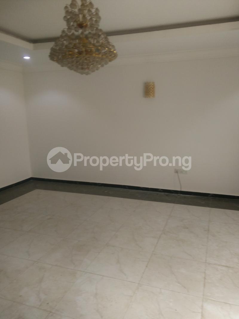 3 bedroom Flat / Apartment for rent Wuse 2 Abuja