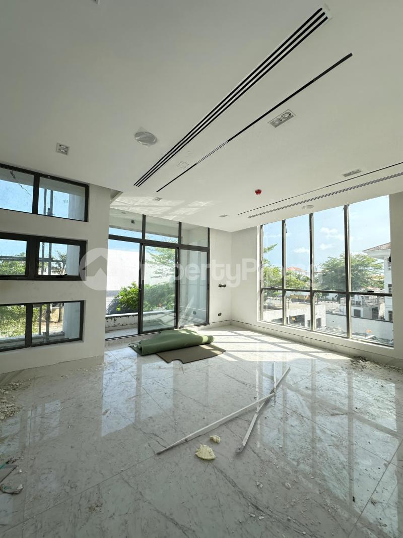 5 bedroom House for sale Banana Island Ikoyi Lagos