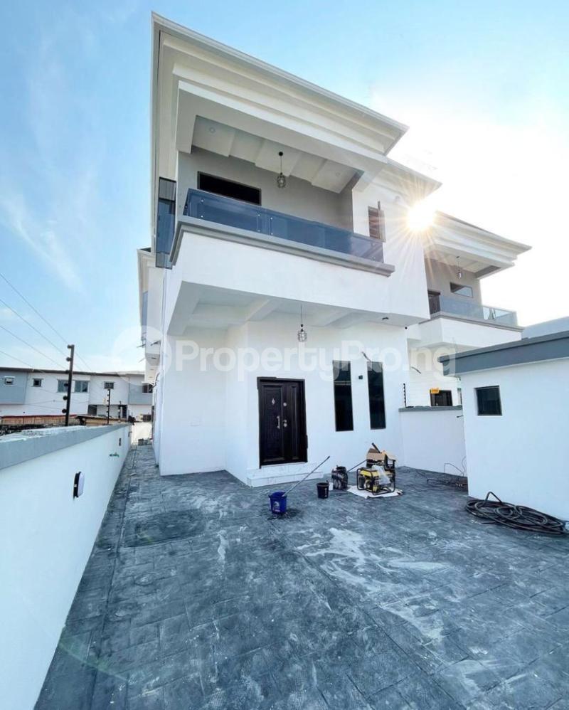 4 bedroom House for sale Ologolo Lekki Lagos