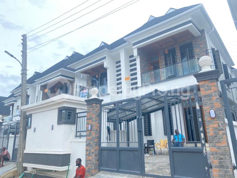 4 bedroom House for sale 2nd Toll Gate Lekki Lagos
