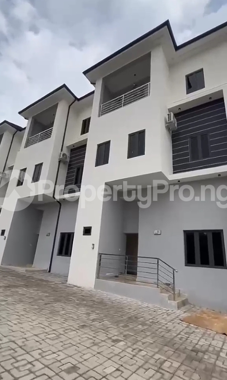 4 bedroom House for rent Guzape Abuja