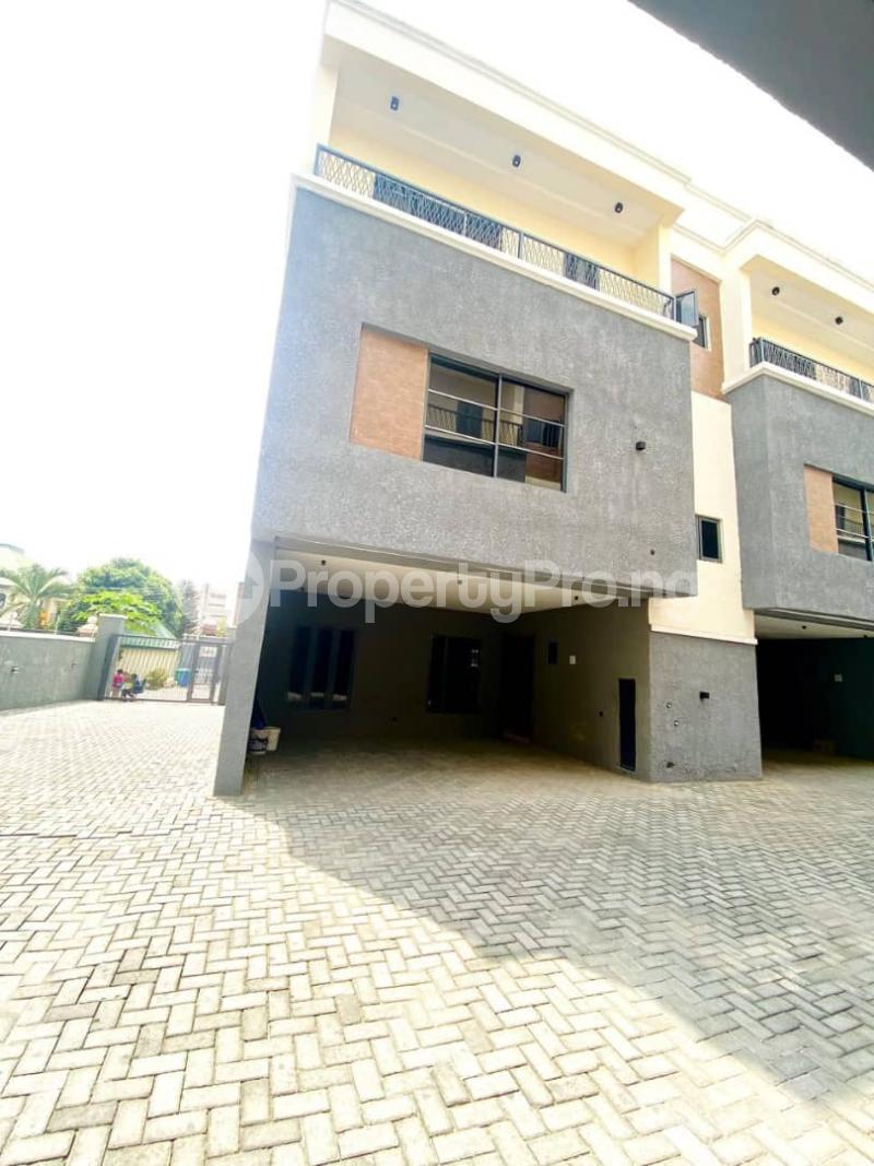 4 bedroom House for sale Off Admiralty Lekki Phase 1 Lekki Lagos