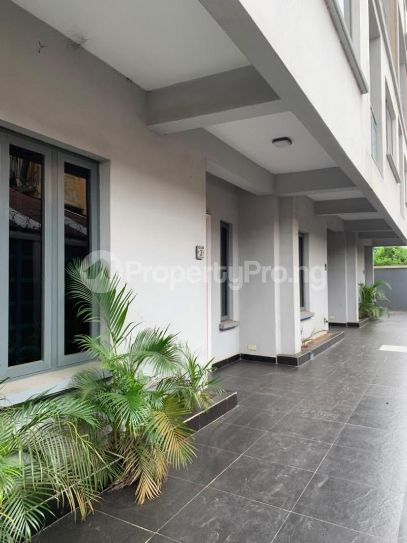 4 bedroom House for sale Obanikoro Shomolu Lagos
