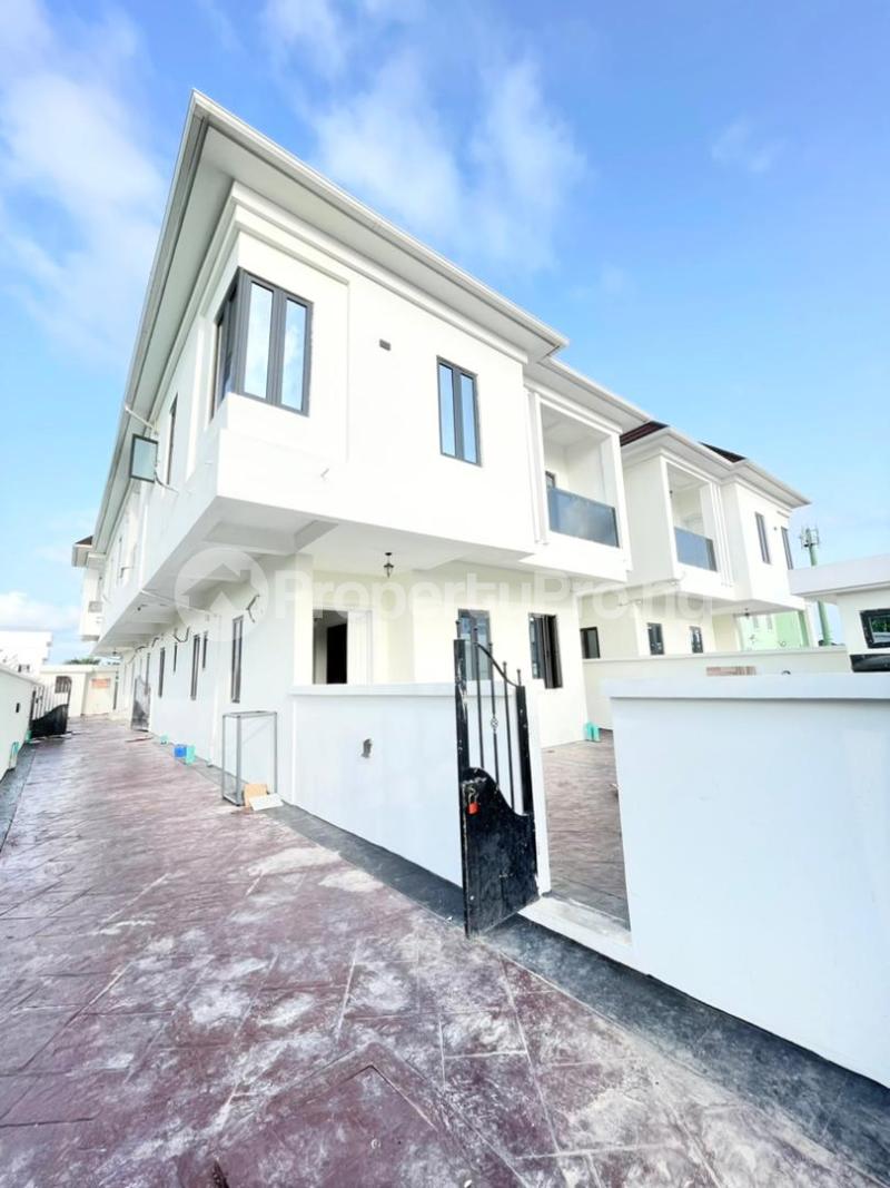 4 bedroom House for sale Off Lekki-Epe Expressway Ajah Lagos