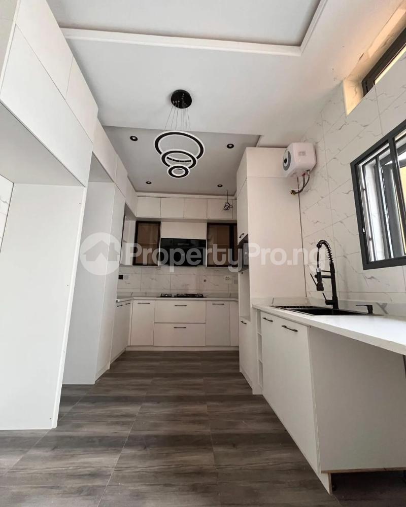 4 bedroom House for sale Magodo GRA Phase 1 Ojodu Lagos
