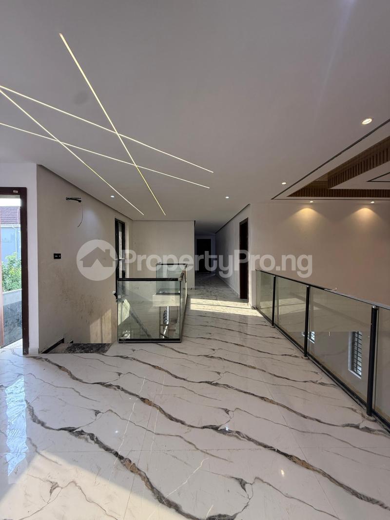 5 bedroom House for sale Engineer Lere Adigun Gra, Basorun Ibadan Oyo