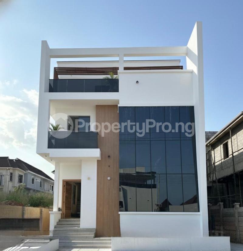 5 bedroom House for sale Engineer Lere Adigun Gra, Basorun Ibadan Oyo