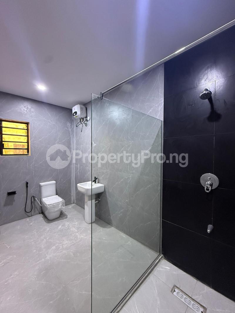 5 bedroom House for sale Engineer Lere Adigun Gra, Basorun Ibadan Oyo