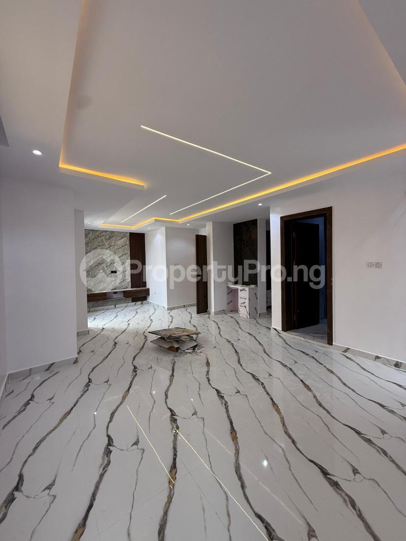 5 bedroom House for sale Engineer Lere Adigun Gra, Basorun Ibadan Oyo