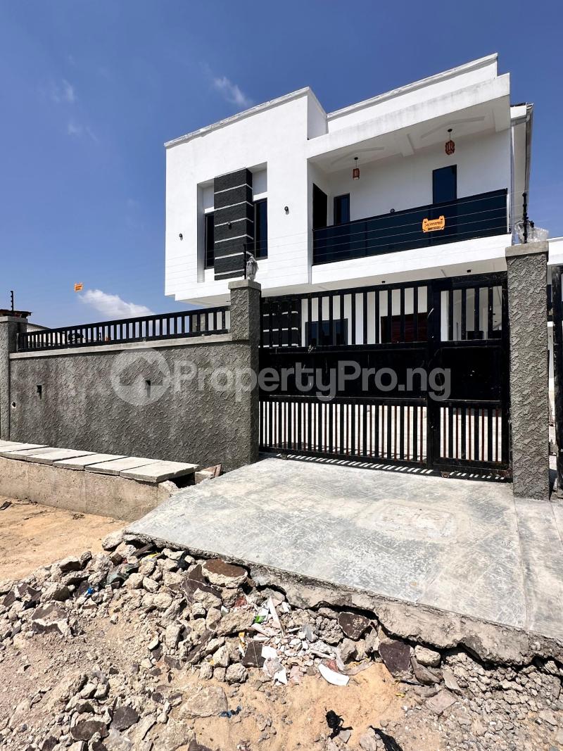 5 bedroom House for sale Ologolo Lekki Lagos
