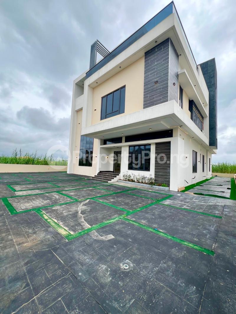 6 bedroom House for sale Lekki Lagos