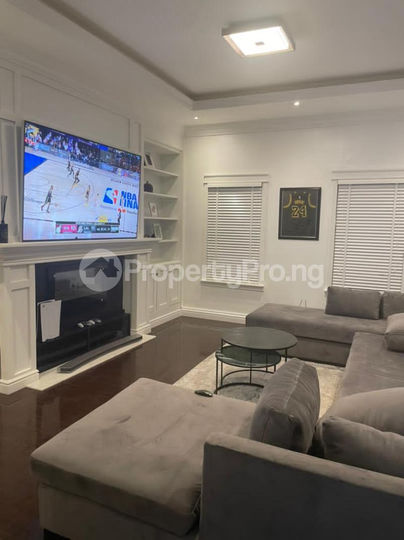 5 bedroom House for sale chevron Lekki Lagos