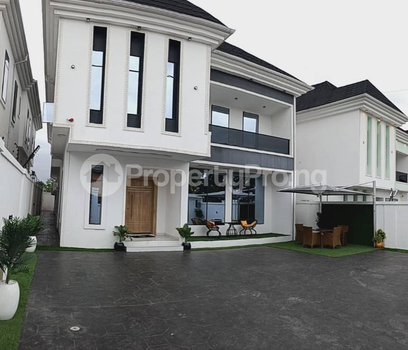 5 bedroom House for shortlet Omole phase 1 Ojodu Lagos