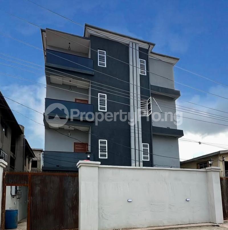 3 bedroom House for sale Awolowo way Ikeja Lagos