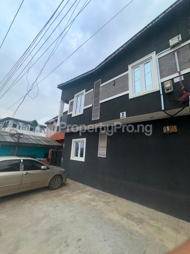 1 bedroom Flat / Apartment for rent New Garage Bariga Lagos