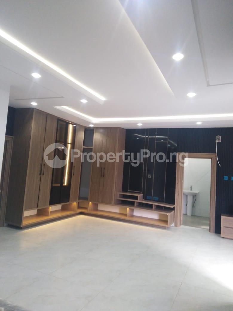 4 bedroom House for sale Airport Road Lugbe Abuja - 0