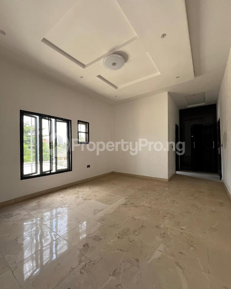 4 bedroom House for sale Ikoyi Lagos
