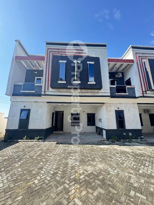4 bedroom House for sale Orchid Road Orchid Lekki Lagos