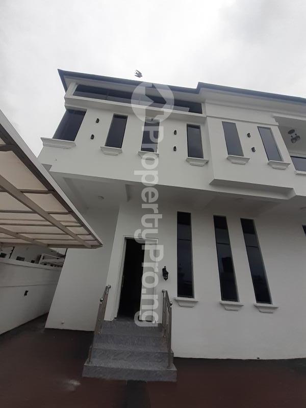 5 bedroom House for sale chevron Lekki Lagos
