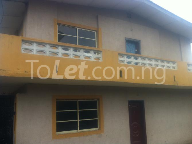 2 bedroom Flat / Apartment for rent Gbadamosi Close Off Oguntolu Street Shomolu Shomolu Lagos