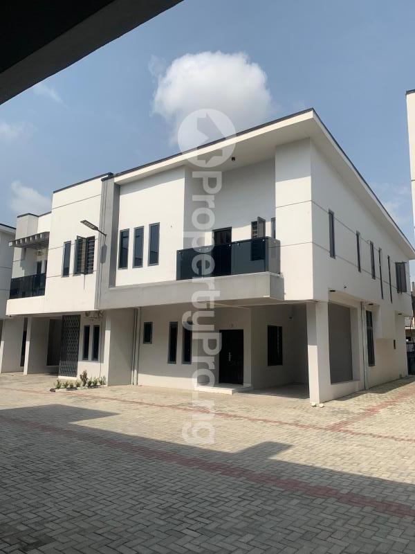 4 bedroom House for rent Ado Road Ajah Lagos