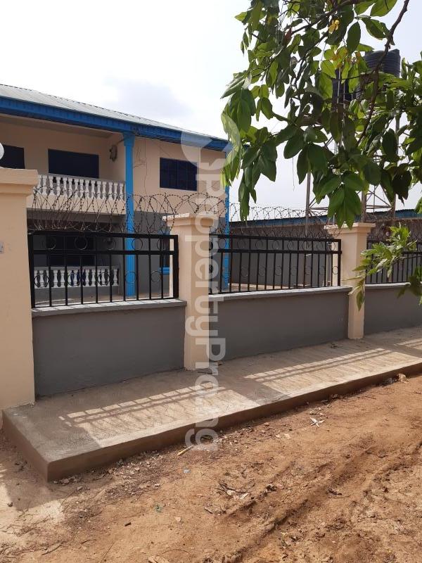 3 bedroom Flat / Apartment for rent Akure Ondo