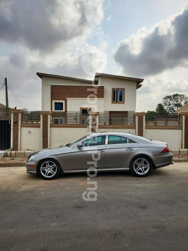 5 bedroom House for sale Alalubosa Gra Residence Alalubosa Ibadan Oyo