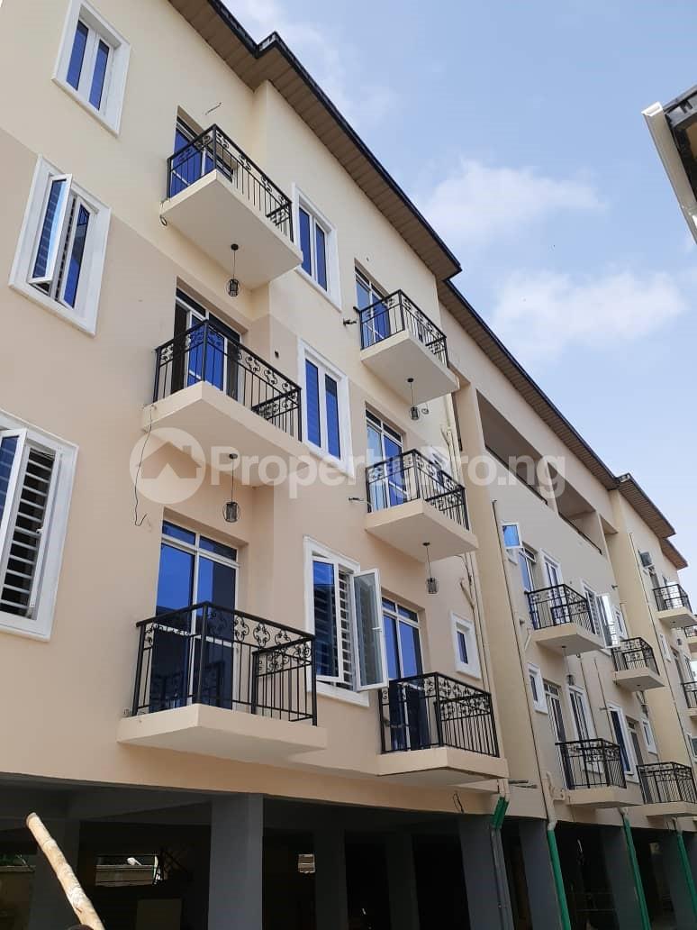 1 bedroom Flat / Apartment for rent 8b Kazeem Abogun Street, Off Alpha Beach Road Igbo-efon Lekki Lagos