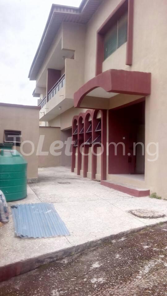 6 bedroom House for rent 7th Avenue Festac Amuwo Odofin Lagos