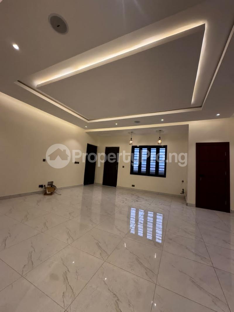 3 bedroom Flat / Apartment for sale Gbagada Lagos