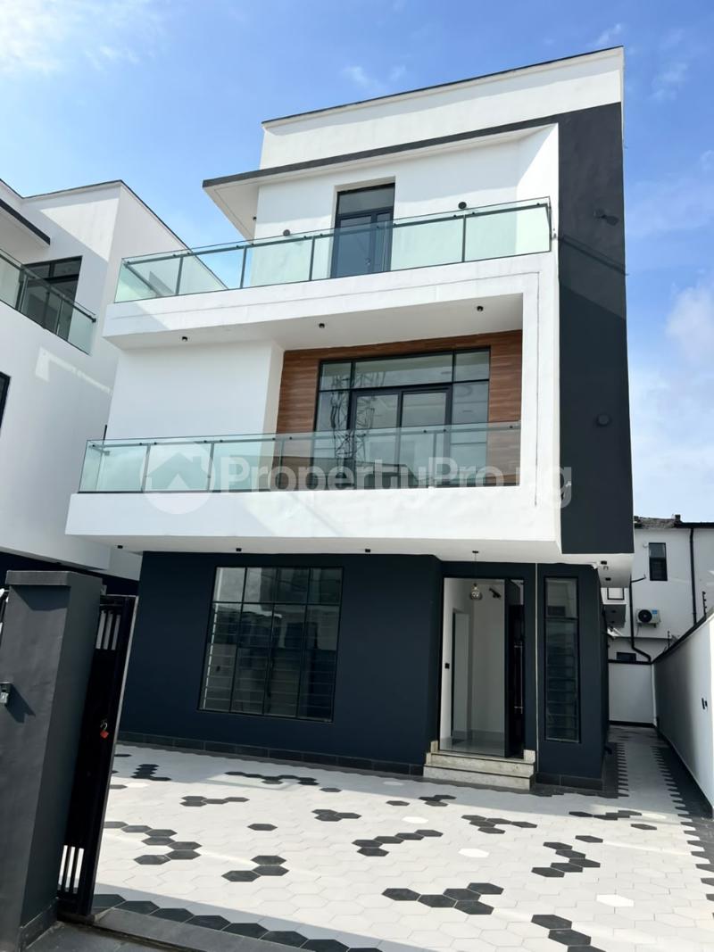 5 bedroom House for sale Chevron Lekki Lagos
