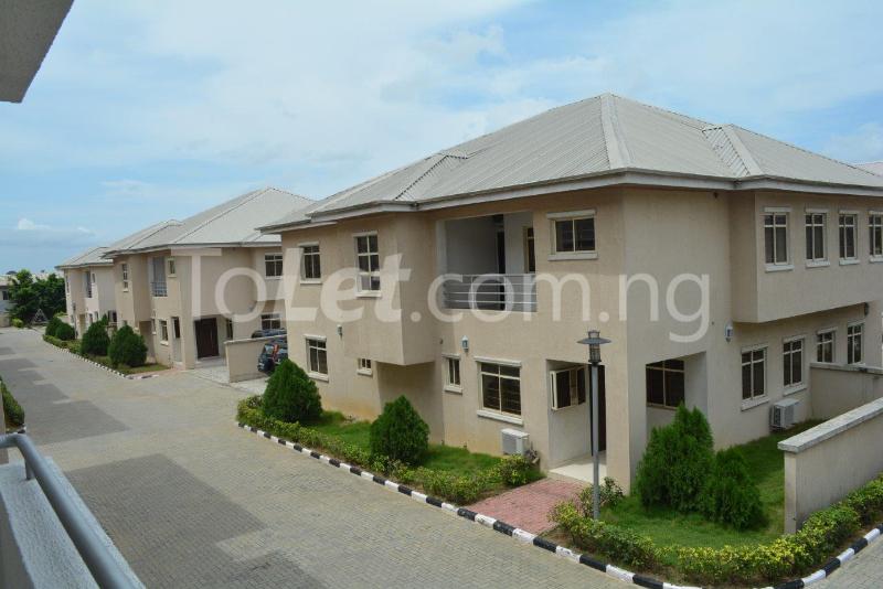 3 bedroom Flat / Apartment for sale Kayode Abayomi Street, Hopeville Estate, Sangotedo Sangotedo Ajah Lagos