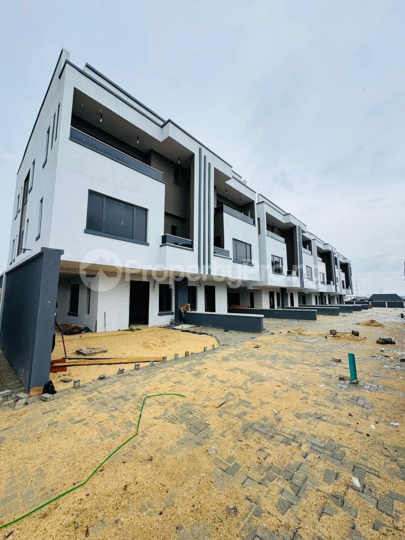 4 bedroom House for sale Ogudu GRA Ogudu Lagos