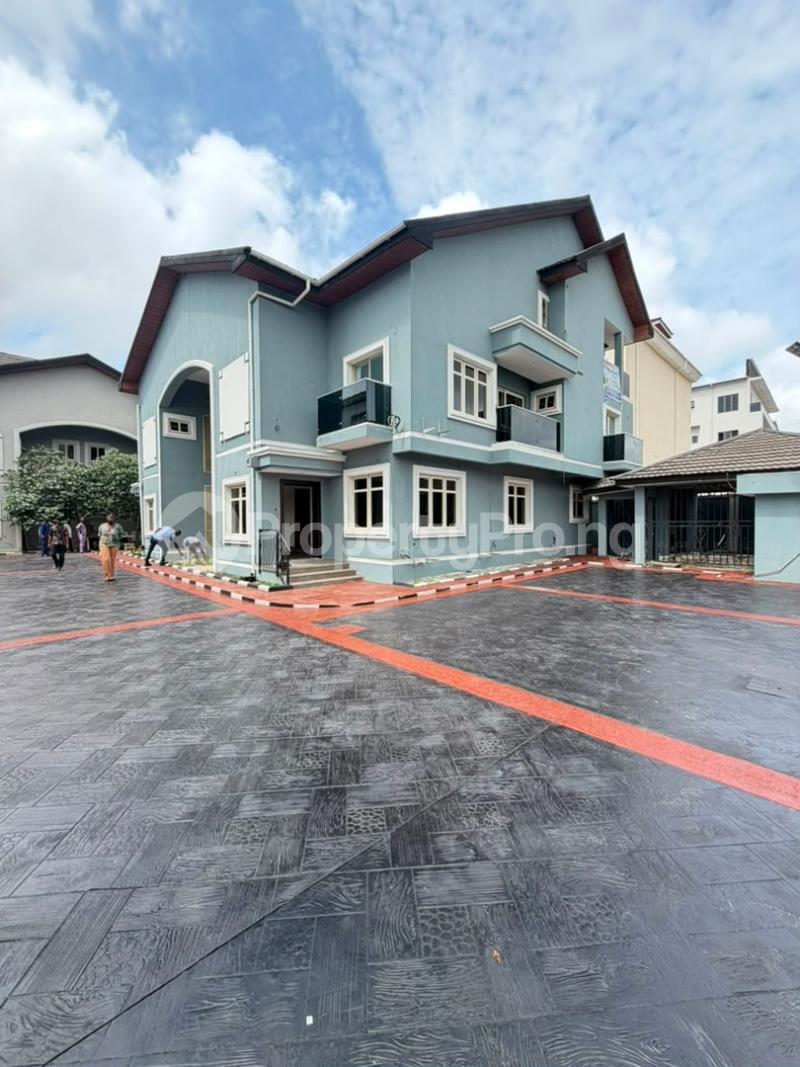 4 bedroom House for sale Oniru Ologolo Lekki Lagos