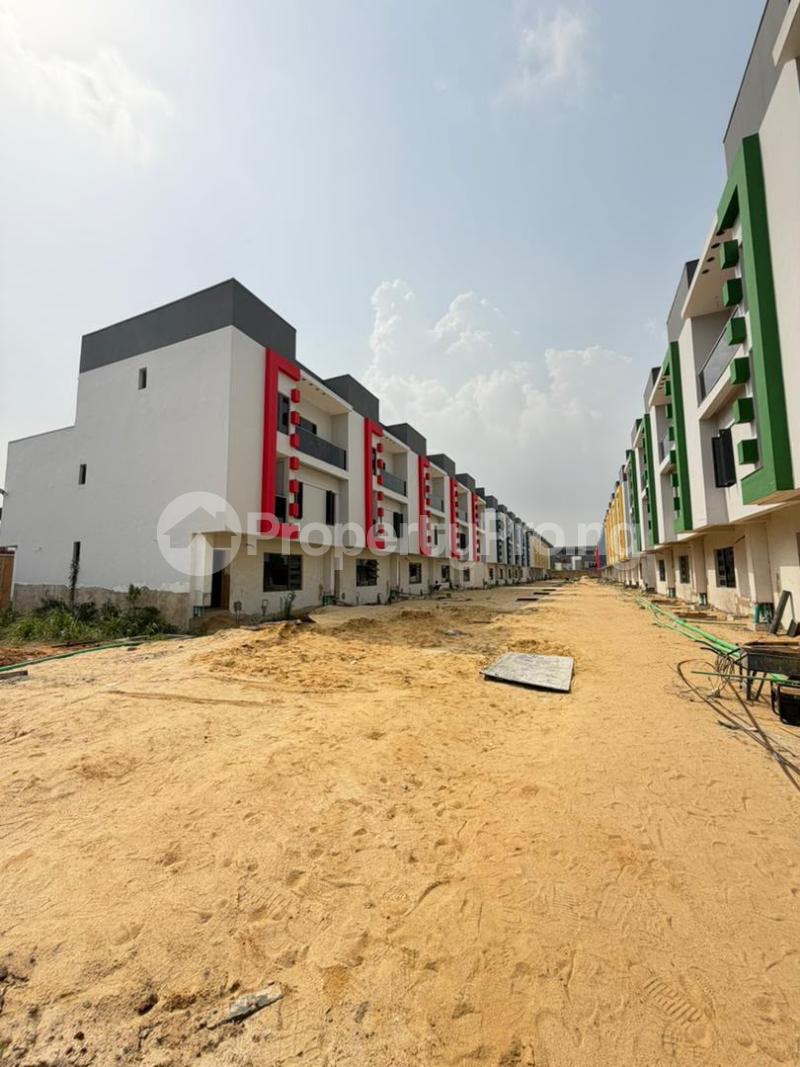 4 bedroom House for sale Ogudu GRA Ogudu Lagos